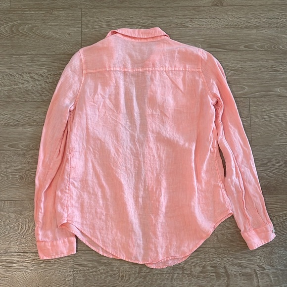 Lilly Pulitzer Sea View Linen Button Down in Cantaloupe, Size XS - Picture 6 of 7